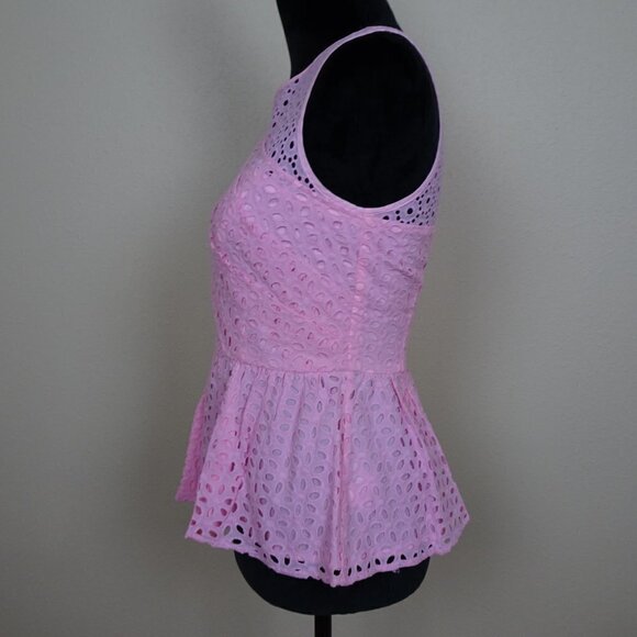Lilly Pulitzer Diara Pink Eyelet Lace Top Peplum Sleeveless Size 0 - Picture 5 of 10